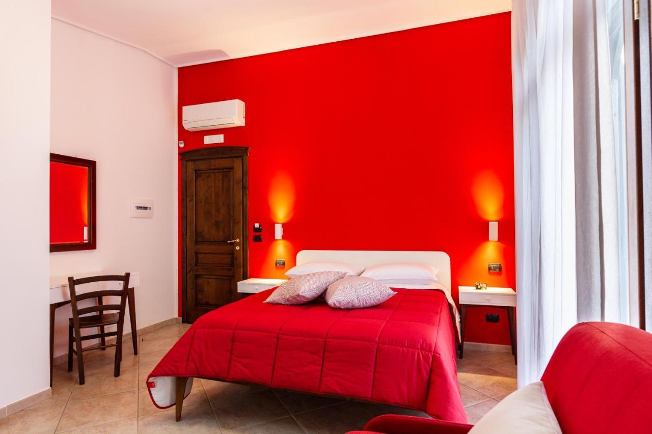 Ohana Bed And Breakfast Castellammare di Stabia Exterior photo